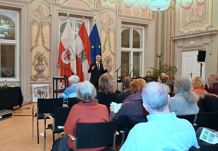 Überblicksfoto über den Parissaal bei der Veranstaltung