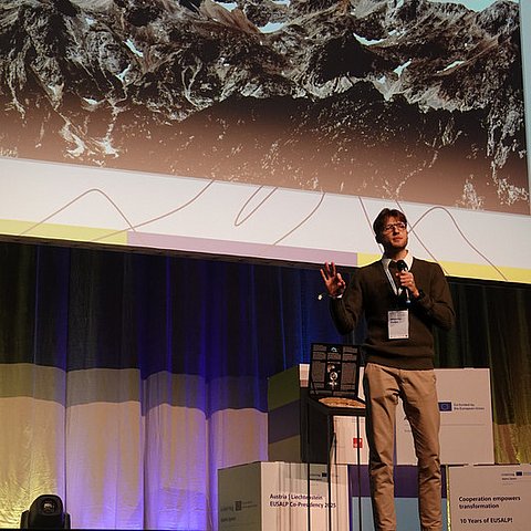 � Land Tirol Junge Ideen für den Alpenraum: EUSALP-Jugendwettbewerb „Pitch your Project“