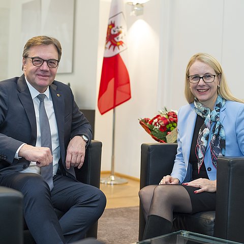 Landeshauptmann Günther Platter und Bundesministerin Margarete Schramböck