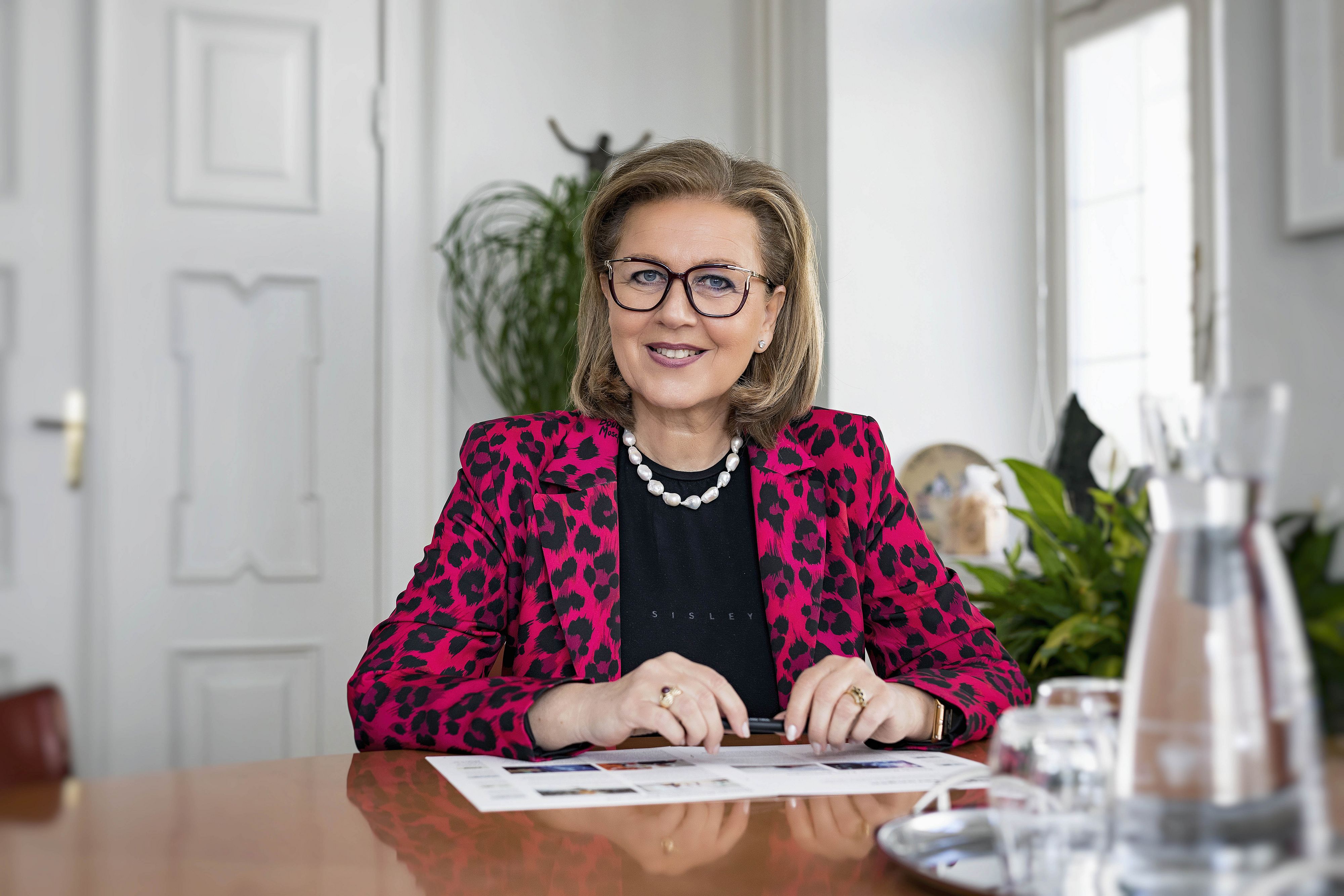 LRin ZollerFrischauf „Land Tirol begrüßt geplantes Paket des Bundes