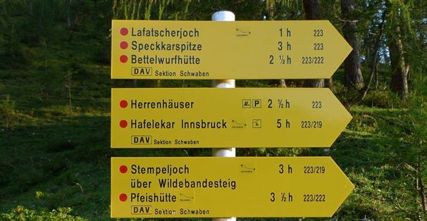 © Abt. Waldschutz Leitsystem für Wander- und Bergwege nach dem Tiroler Wander- und Bergwegekonzept